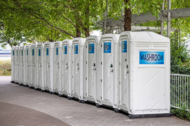 Best Luxury portable toilet rental  in Lakeview, CA